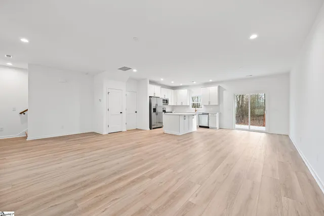 $324,900 | 124 Guest Circle, Anderson, SC 29621