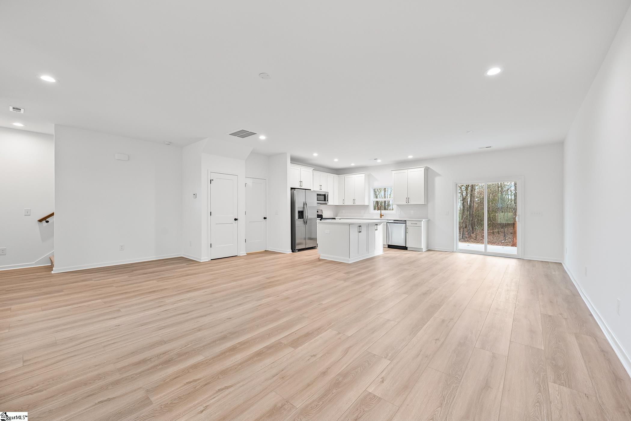 124 Guest Circle Anderson, SC 29621 - Photo 5 of 25