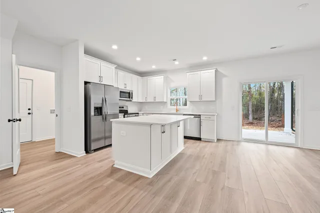 $324,900 | 124 Guest Circle, Anderson, SC 29621