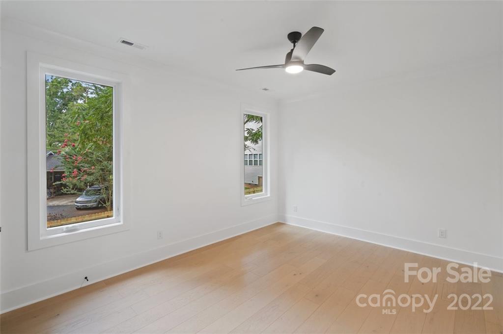 4411 Garris Road Charlotte, NC 28209 - Photo 34 of 43 Gallery Image 34