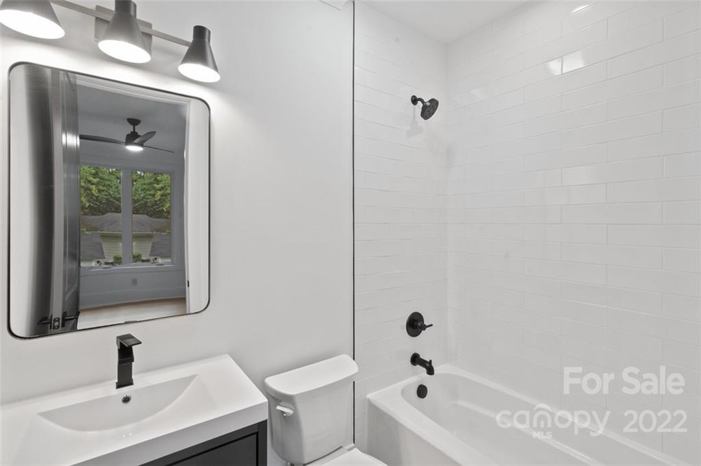 4411 Garris Road Charlotte, NC 28209 - Photo 38 of 43 Gallery Image 38