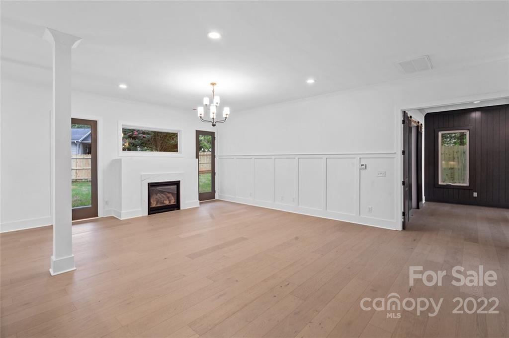 4411 Garris Road Charlotte, NC 28209 - Photo 8 of 43 Gallery Image 8