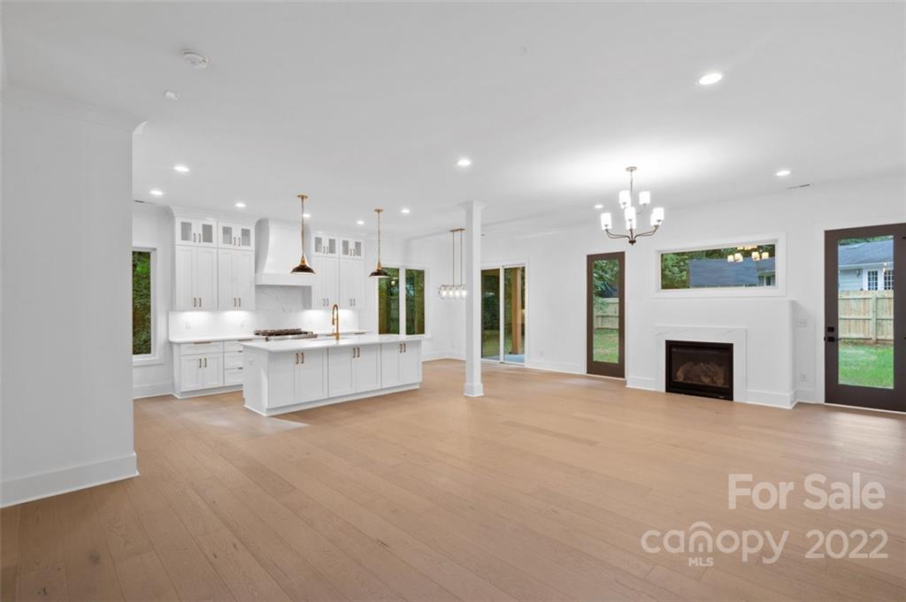 4411 Garris Road Charlotte, NC 28209 - Photo 10 of 43 Gallery Image 10