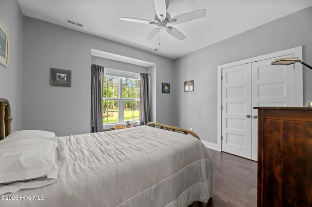 $899,000 | 164 Cape Hatteras Point, Oriental, NC 28571