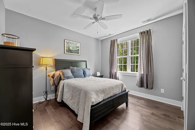 $899,000 | 164 Cape Hatteras Point, Oriental, NC 28571