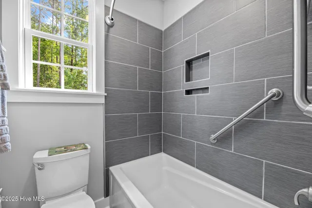 $899,000 | 164 Cape Hatteras Point, Oriental, NC 28571