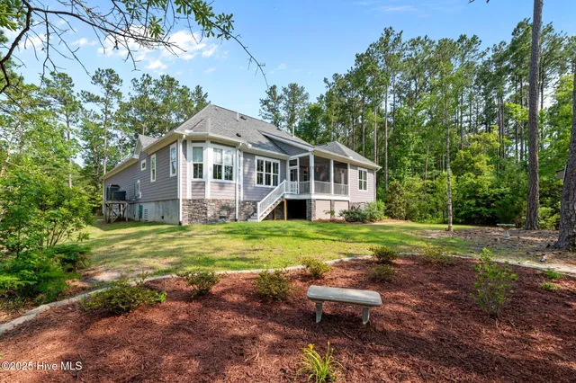 $899,000 | 164 Cape Hatteras Point, Oriental, NC 28571