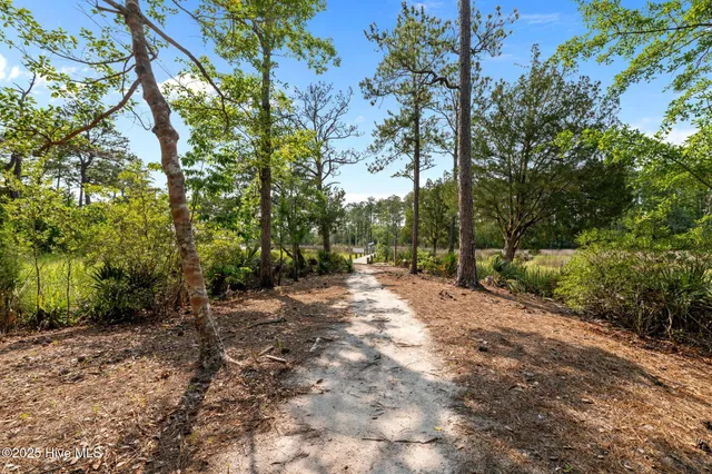 $899,000 | 164 Cape Hatteras Point, Oriental, NC 28571