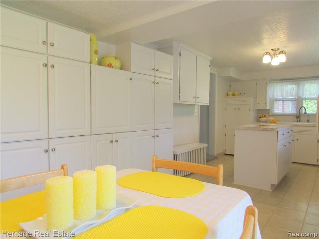 1180 South Boulevard Rochester, MI 48309 - Photo 9 of 28
