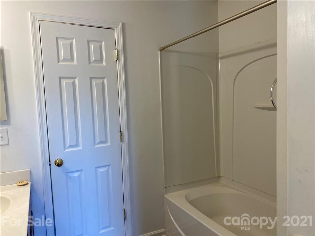 11215 Grass Field Road Charlotte, NC 28213 - Photo 14 of 14