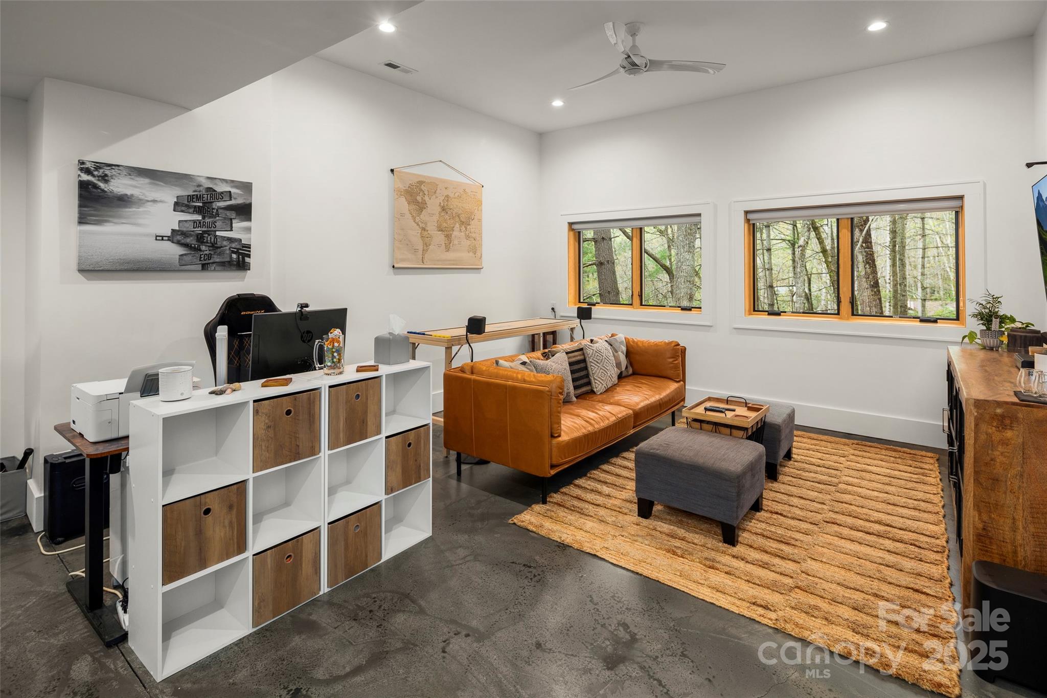 146 Timber Creek Road Hendersonville, NC 28739 - Photo 25 of 33 Gallery Image 25