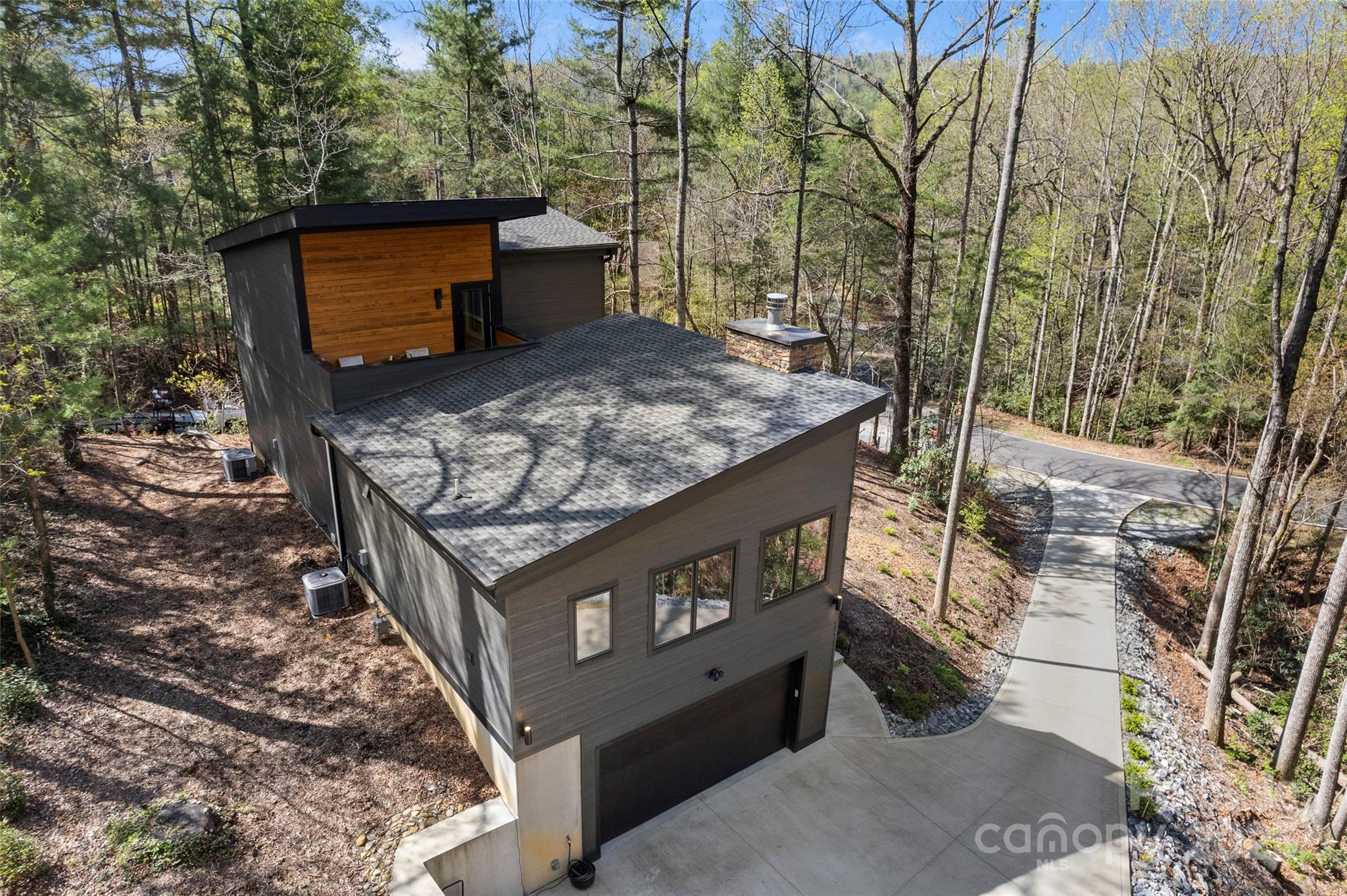 146 Timber Creek Road Hendersonville, NC 28739 - Photo 32 of 33 Gallery Image 32