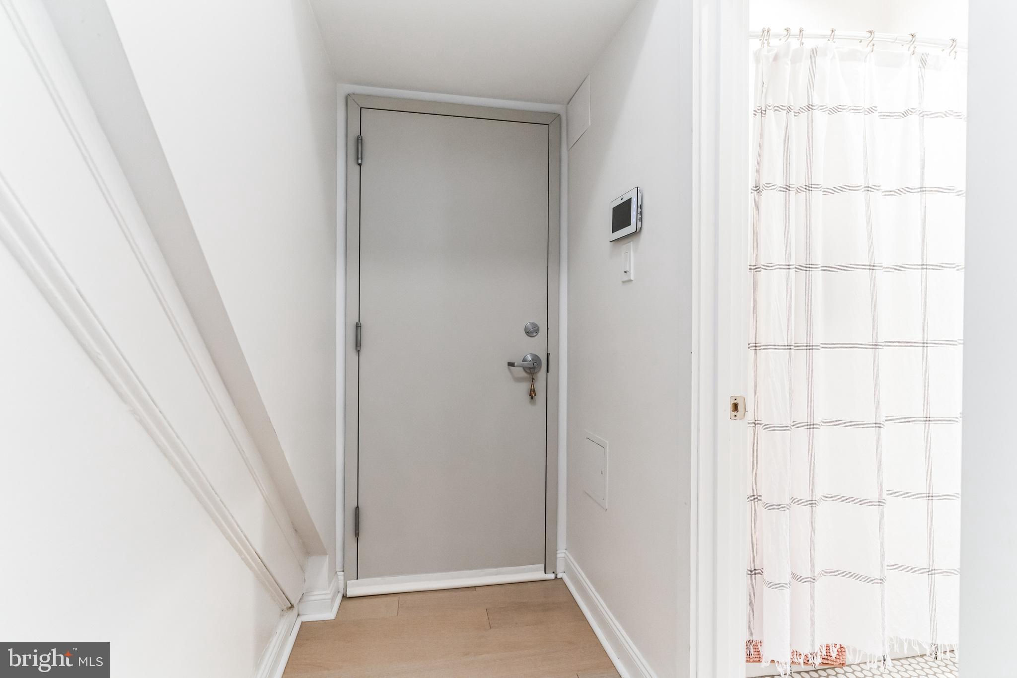 1108 Pine Street, Unit 3F Philadelphia, PA 19107 - Photo 6 of 8 a view of front door