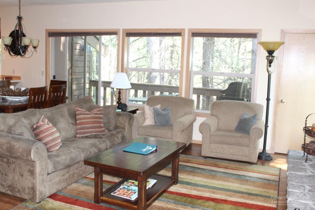 57374-32c Beaver Ridge Loop Sunriver, OR 97707 - Photo 6 of 24 Additional Photo