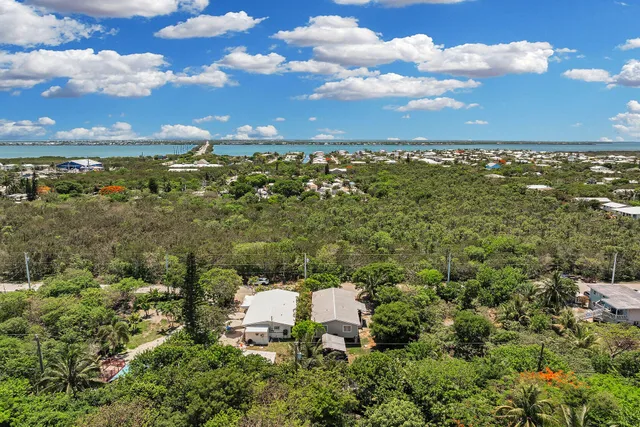 $599,000 | 117 Sandy Circle West, Big Pine Key, FL 33043