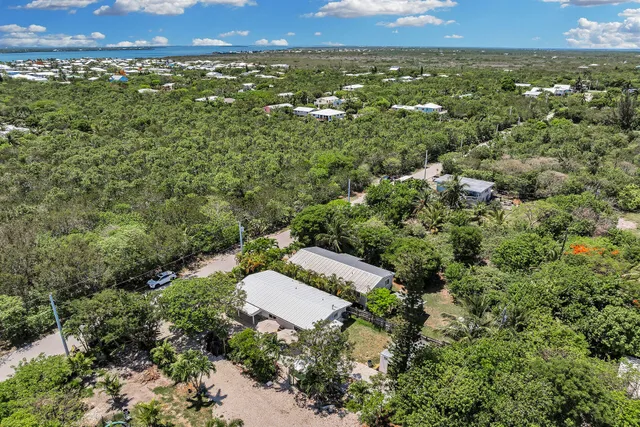 $599,000 | 117 Sandy Circle West, Big Pine Key, FL 33043