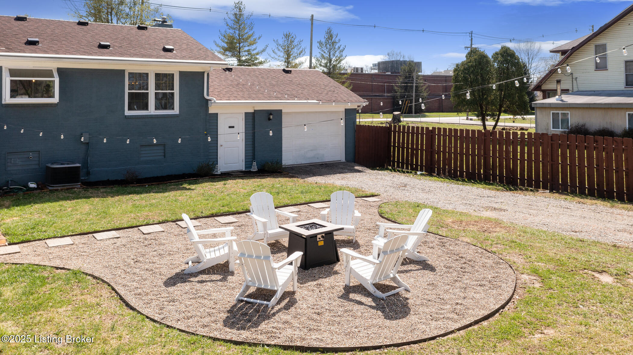 7704 River Road Prospect, KY 40059 - Photo 8 of 77 12