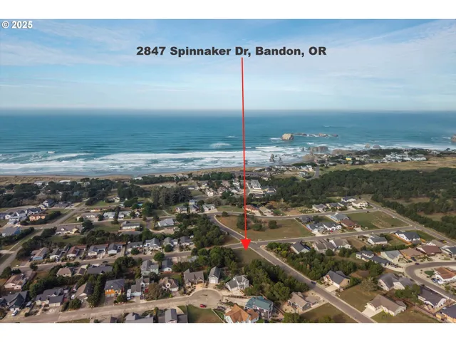 $195,000 | 2847 Spinnaker Drive, Bandon, OR 97411