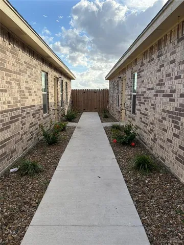 a view of backyard with plants