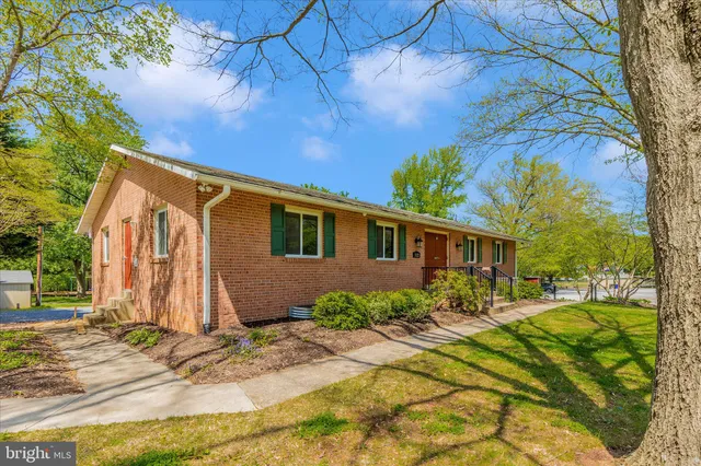 $625,000 | 6630 Fox Meade Court, Frederick, MD 21702