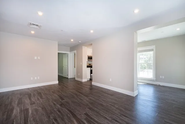 $3,375 | 50 Country Way, Unit B202, Scituate, MA 02066