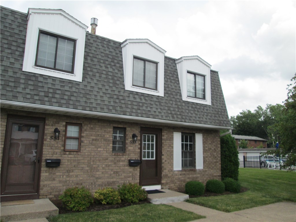 Mostly brick exterior, walk to the pool