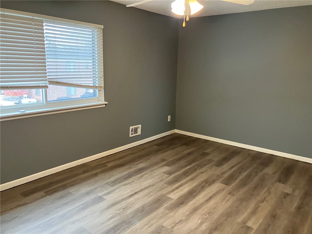 553 French Road Brighton, NY 14618 - Photo 20 of 33