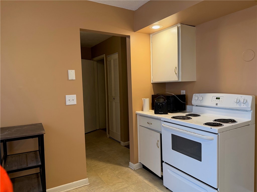 553 French Road Brighton, NY 14618 - Photo 5 of 33