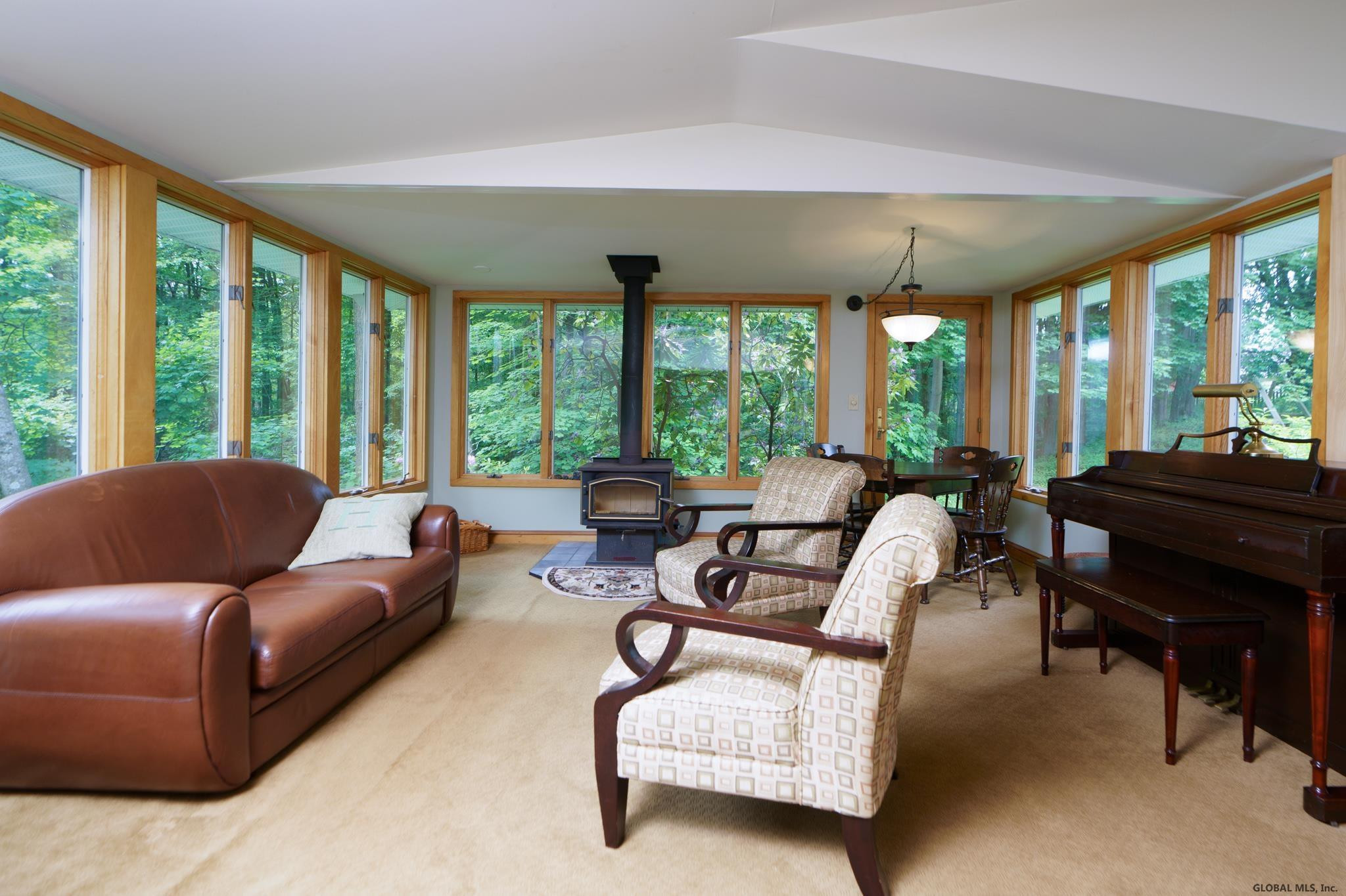 2398 Rosendale Road Niskayuna, NY 12309 - Photo 12 of 44 Photo 12