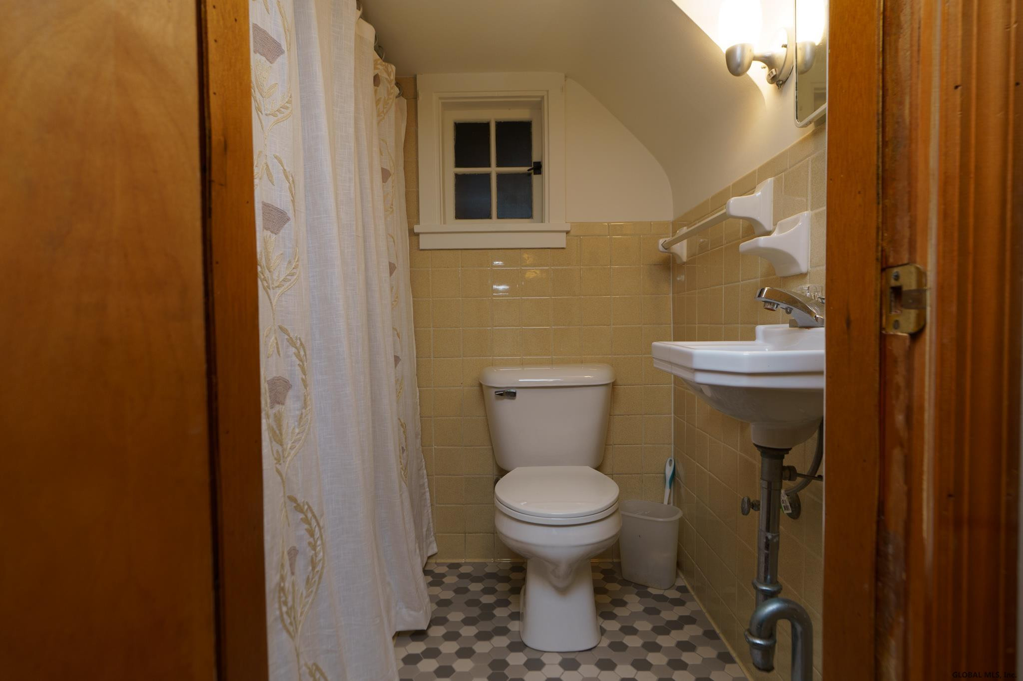 2398 Rosendale Road Niskayuna, NY 12309 - Photo 31 of 44 Photo 31