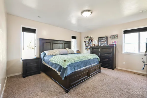 $615,000 | 256 East 265th Lane North, Rupert, ID 83350