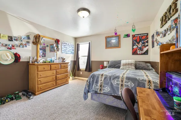 $615,000 | 256 East 265th Lane North, Rupert, ID 83350