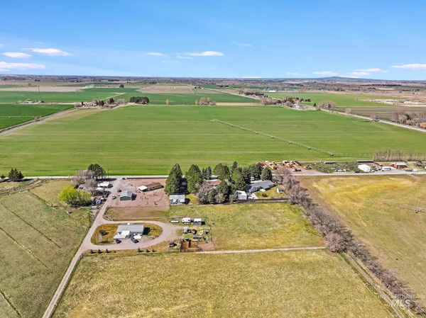 $615,000 | 256 East 265th Lane North, Rupert, ID 83350