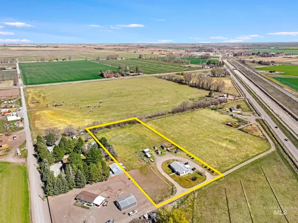$615,000 | 256 East 265th Lane North, Rupert, ID 83350