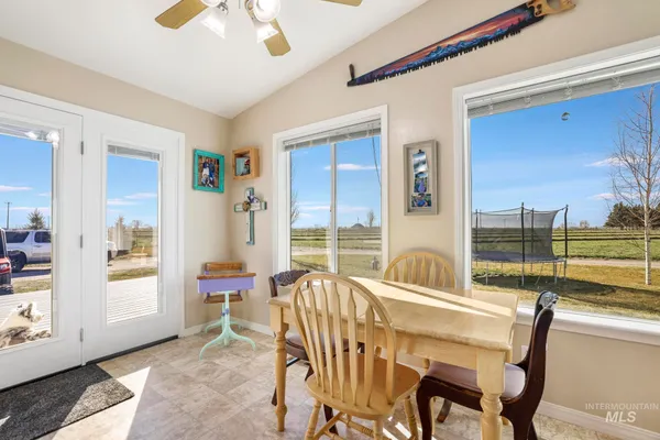 $615,000 | 256 East 265th Lane North, Rupert, ID 83350