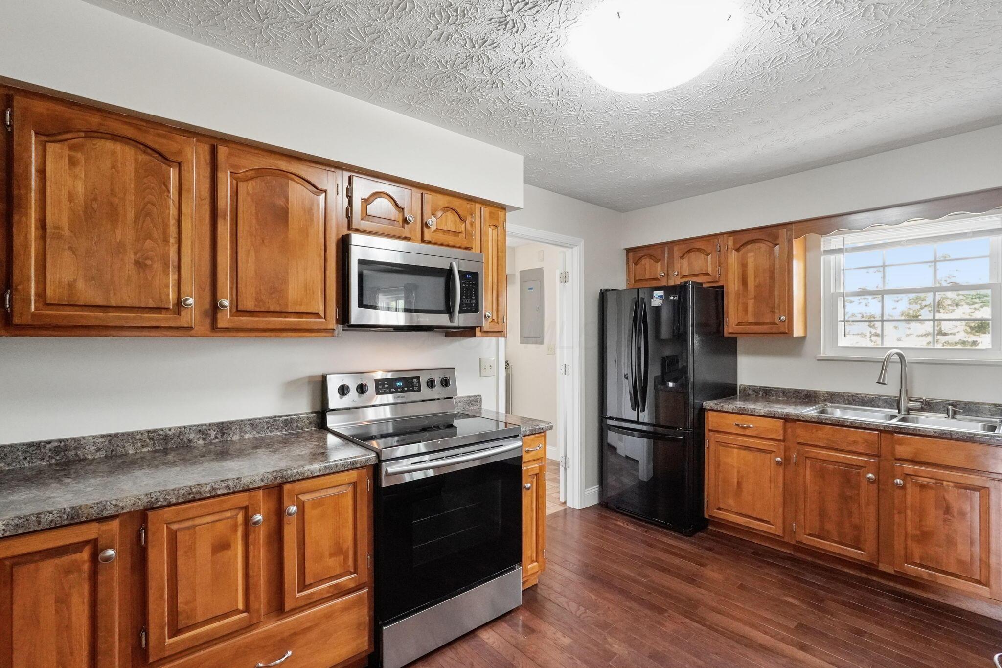 1408 Northridge Road Circleville, OH 43113 - Photo 17 of 50