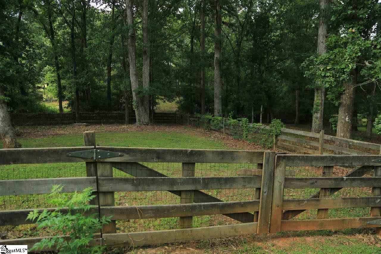 118 Henderson Road Easley, SC 29642 - Photo 28 of 30