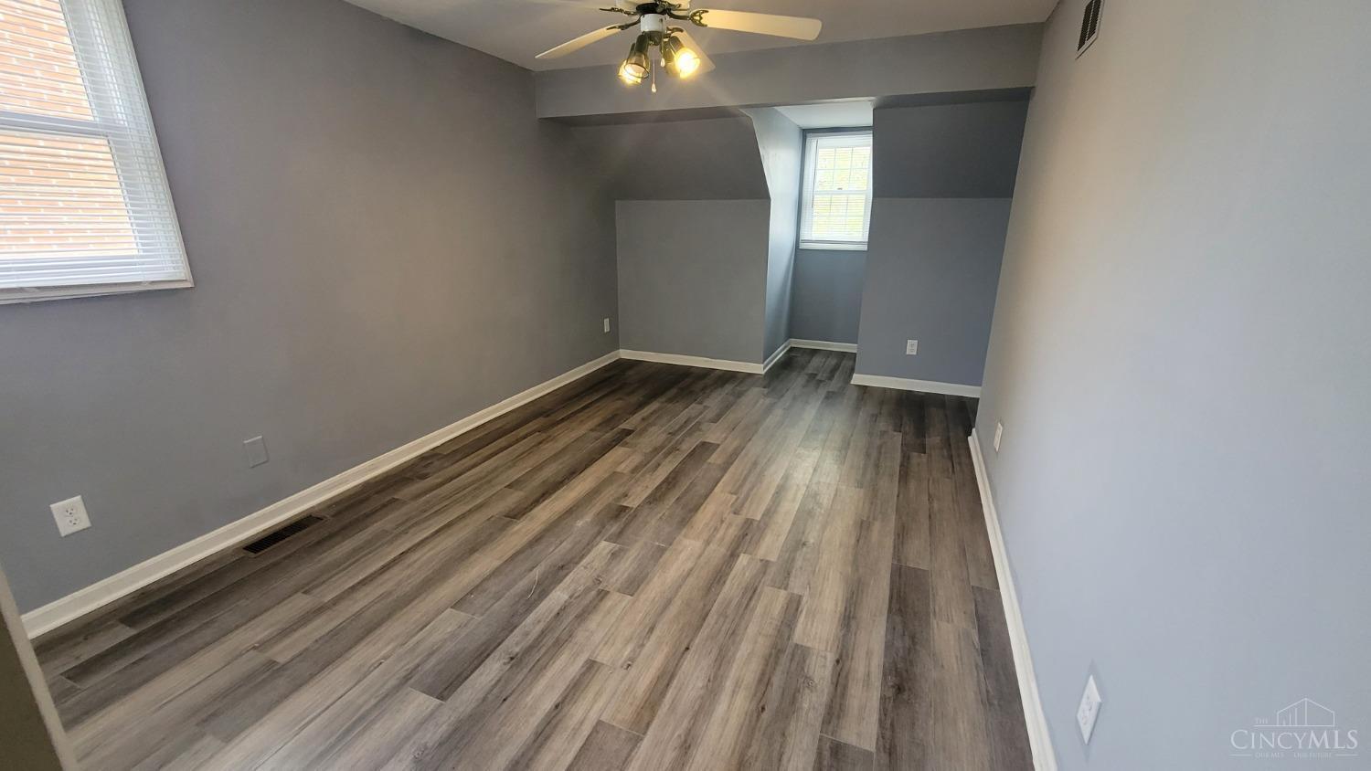 1271 Anderson Ferry Road Cincinnati, OH 45238 - Photo 20 of 33 Gallery Image 20