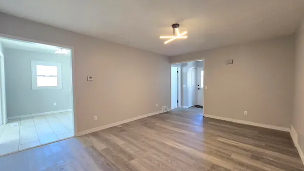 $189,999 | 3109 Risdale Avenue, Lansing, MI 48911