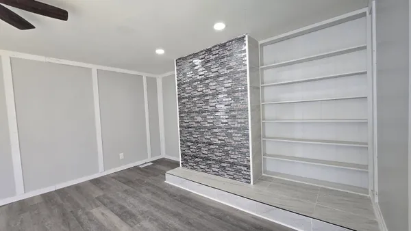 $189,999 | 3109 Risdale Avenue, Lansing, MI 48911