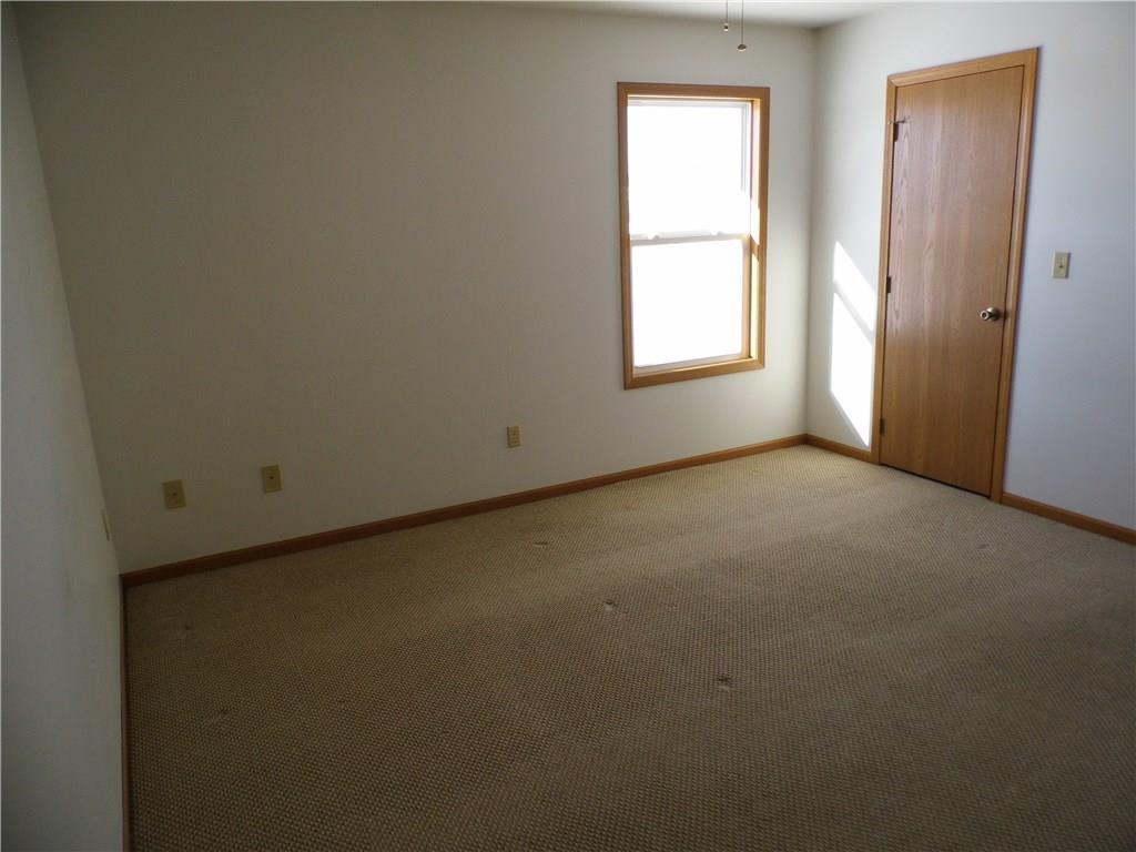 1043 Ridge Street Wapakoneta, OH 45895 - Photo 11 of 20