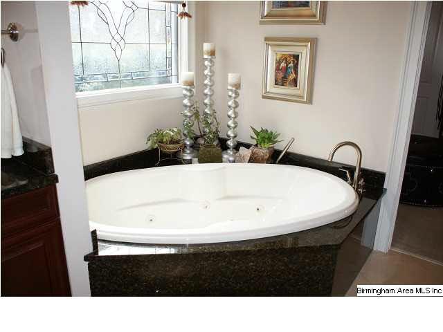 108 Kilberry Way Pelham, AL 35124 - Photo 17 of 32