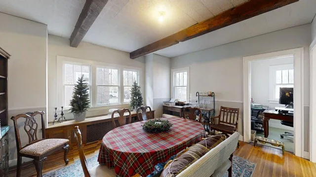 $189,900 | 1416 North Clinton Boulevard, Bloomington, IL 61701