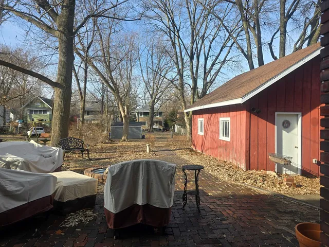 $189,900 | 1416 North Clinton Boulevard, Bloomington, IL 61701