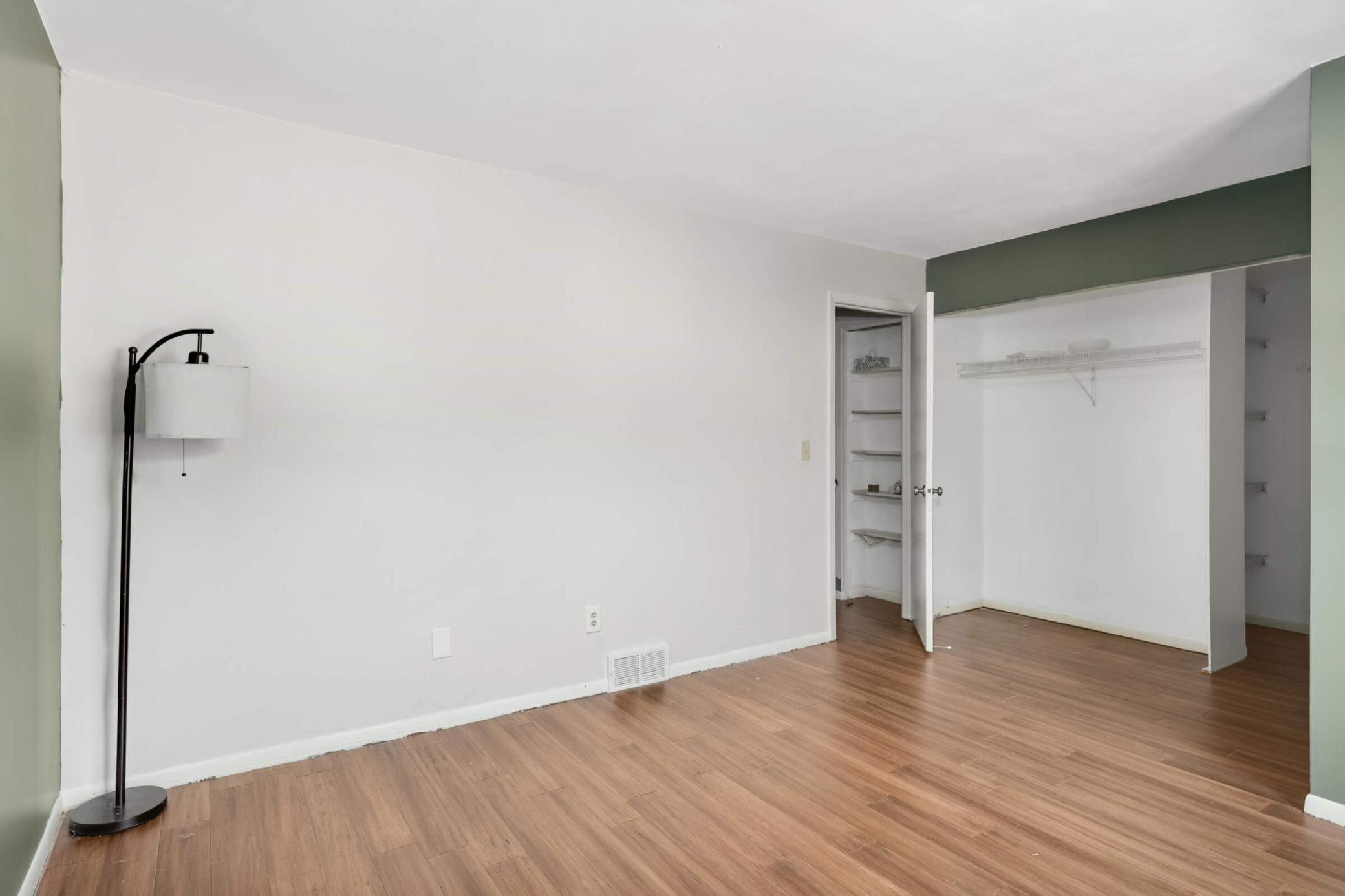 4757 Spring Circle Minnetonka, MN 55345 - Photo 20 of 32