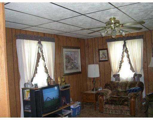 167 Godfrey Road Leechburg, PA 15656 - Photo 5 of 12 Living Room.