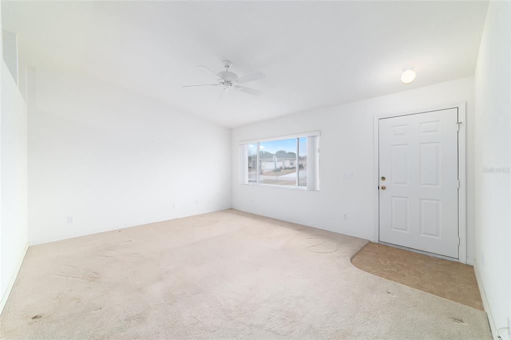 10029 Southwest 62nd Circle Ocala, FL 34476 - Photo 6 of 27