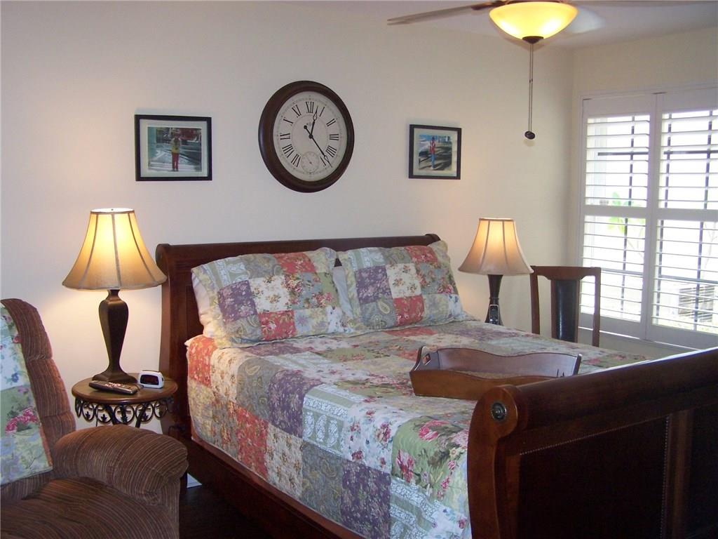 859 Southwest Balmoral Trace Stuart, FL 34997 - Photo 21 of 33 Gallery Image 21