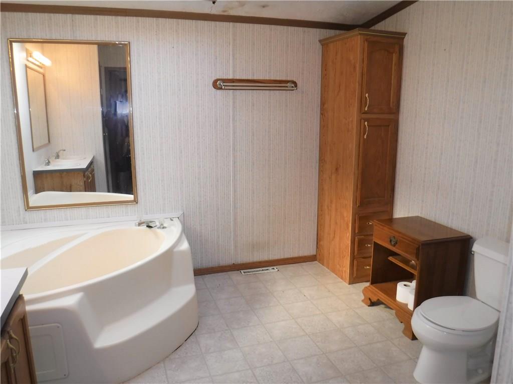 6989 Ellis Lake Road Paragon, IN 46166 - Photo 13 of 22