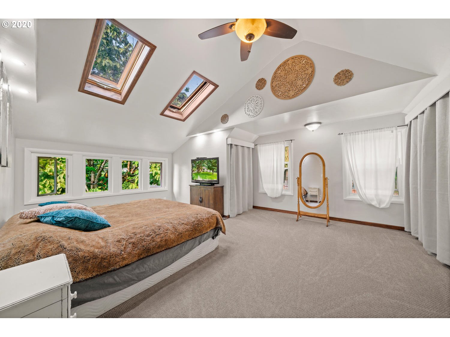 12260 Southwest Butner Road Portland, OR 97225 - Photo 17 of 28 Gallery Image 17